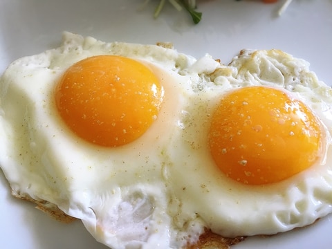 失敗しないよ☆とろ〜り半熟目玉焼き